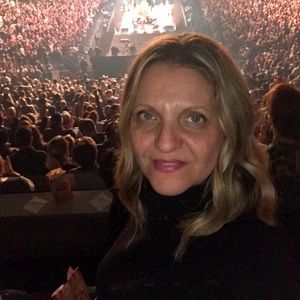 💠 Meet your Posher, Kathy